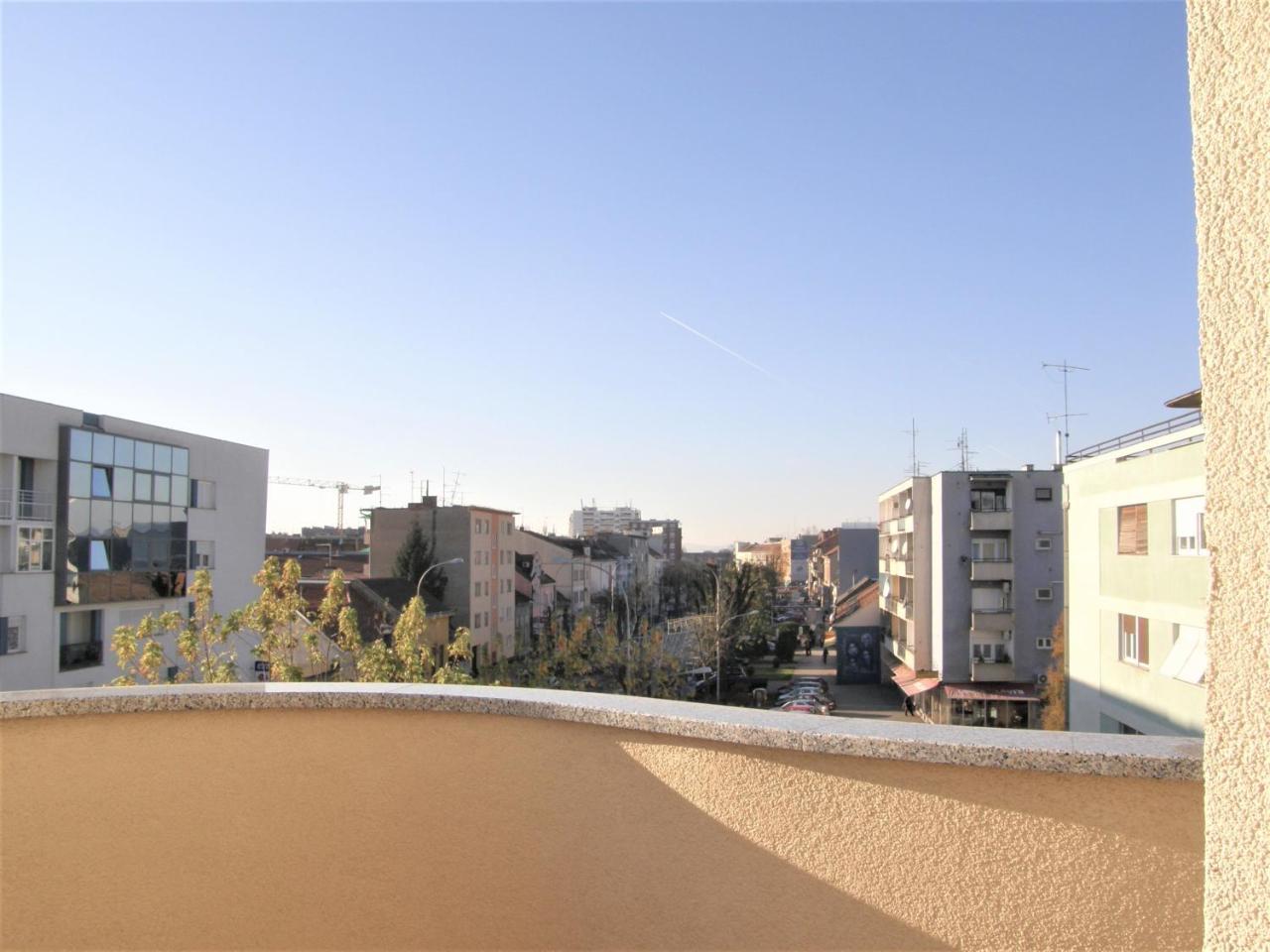 Hotel Central Slavonski Brod Exterior photo